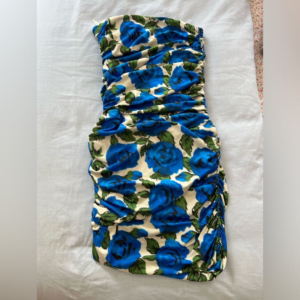 Philosophy di Lorenzo Serafini Blue and Yellow Ruched Strapless Bodycon Dress